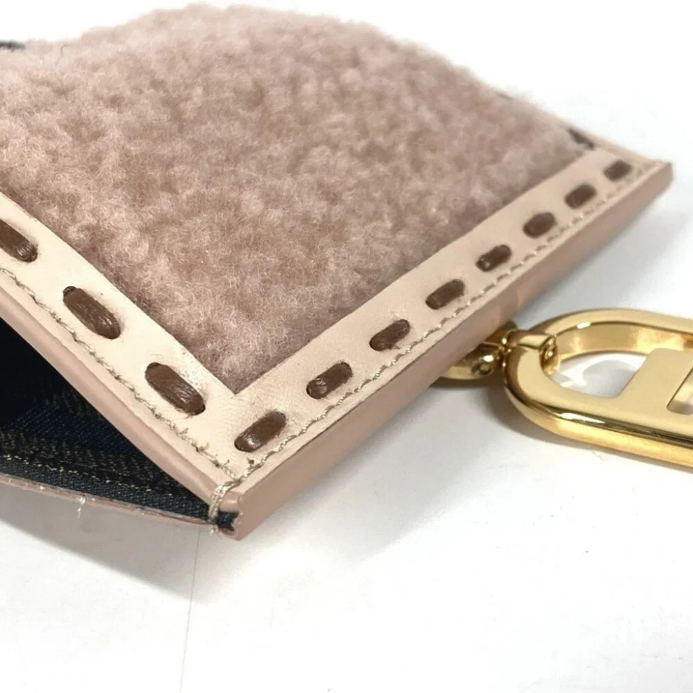 FENDI 7AS047 Smartphone case phone pouch FF logo fur charm bag Pouch